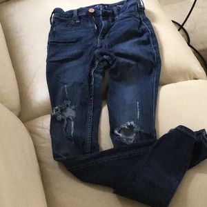 Girls Hollister jeans. W23 L28. Light blue.